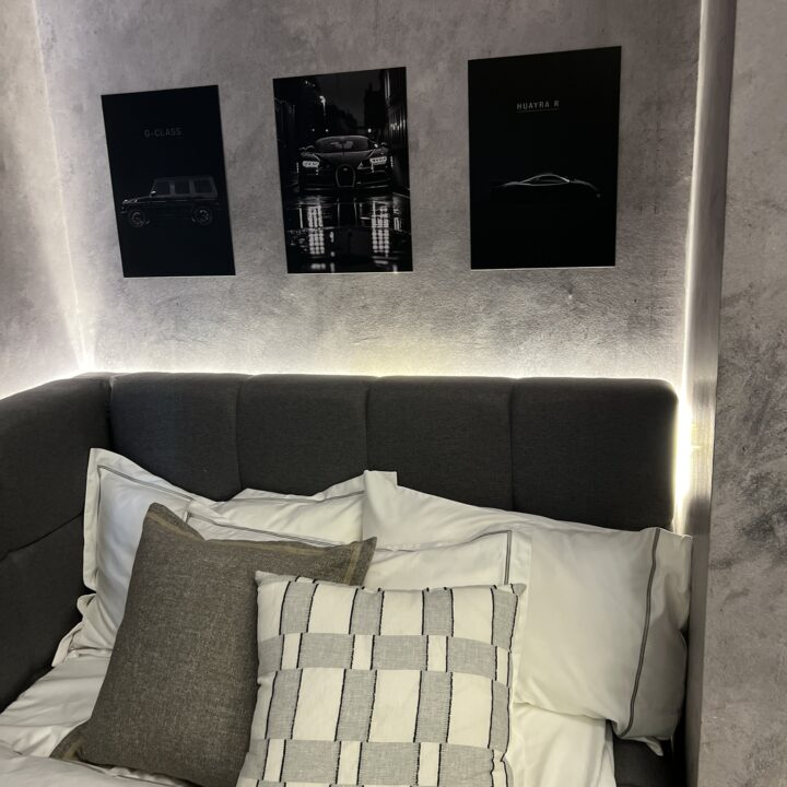 Al Khawaneej- Dark & Moody Room (35)