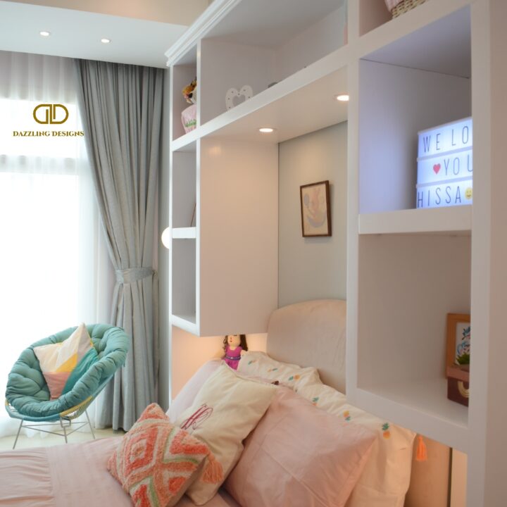 Al Quoz - Teen Girl's Room (17)