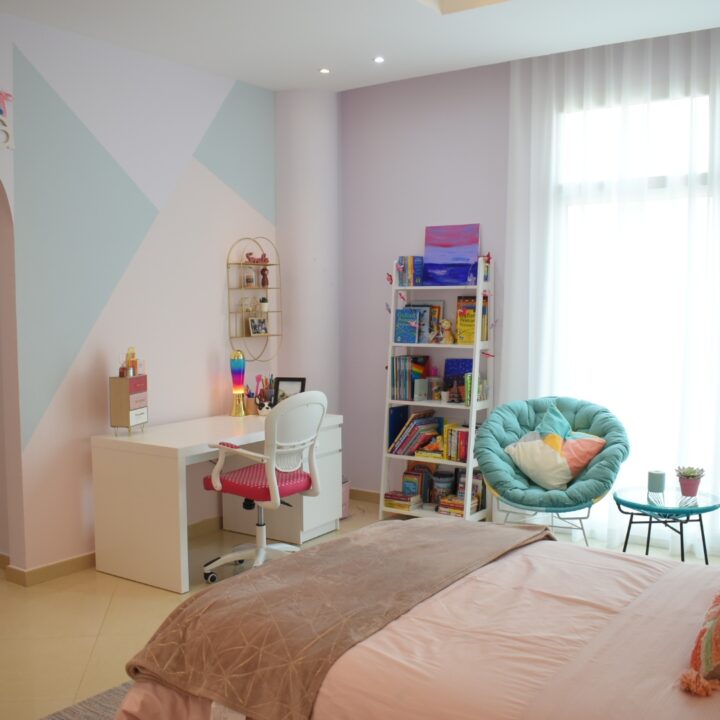 Al Quoz - Teen Girl's Room (9)